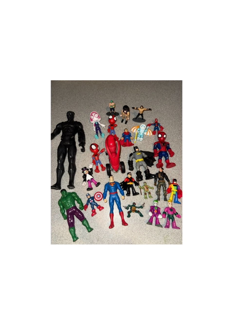 Assorted Kids Superhero Action Figures Toy Set - Mixed Colors